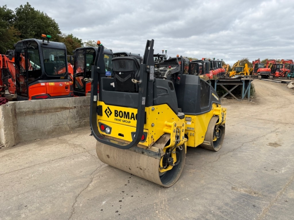 Bomag BW 120 AD-5 - Asfaltwals: afbeelding 5 Bomag BW 120 AD-5 - Asfaltwals: afbeelding 5