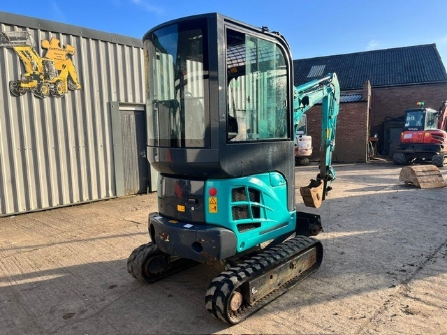Kobelco SK 17 SR-3 - Minigraafmachine: afbeelding 3 Kobelco SK 17 SR-3 - Minigraafmachine: afbeelding 3