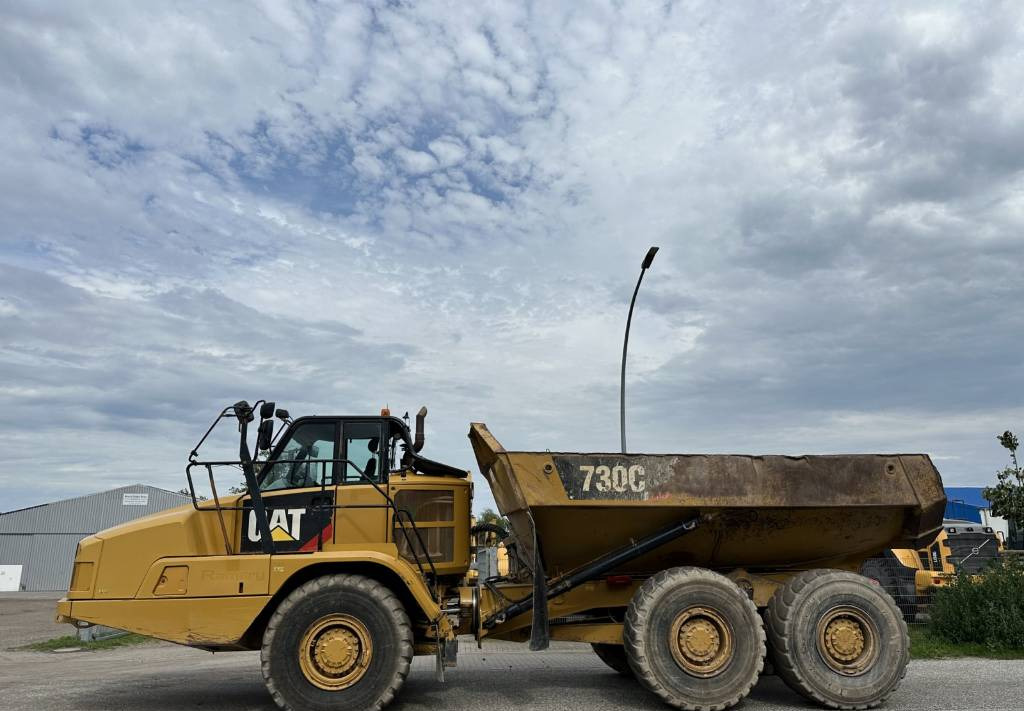 CAT 730 C Auto lubrication + Klima CE + EPA - Kiepwagen met knikbesturing: afbeelding 4 CAT 730 C Auto lubrication + Klima CE + EPA - Kiepwagen met knikbesturing: afbeelding 4