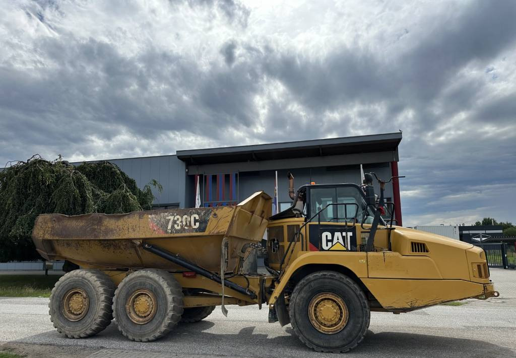 CAT 730 C Auto lubrication + Klima CE + EPA - Kiepwagen met knikbesturing: afbeelding 5 CAT 730 C Auto lubrication + Klima CE + EPA - Kiepwagen met knikbesturing: afbeelding 5