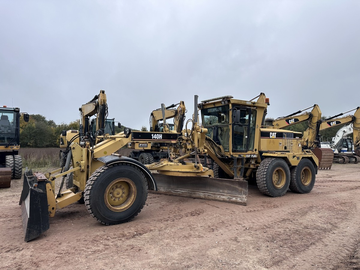CATERPILLAR 140 H CE original German machine ready for work! - Grader: afbeelding 2 CATERPILLAR 140 H CE original German machine ready for work! - Grader: afbeelding 2