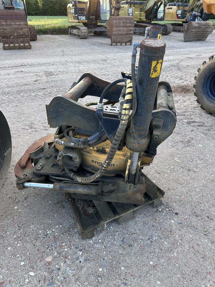 ENGCON EC 30 - S80 GR30 -S80 - SVAB Engcon Rototilt - Tiltrotator - Draaikantelstuk: afbeelding 2 ENGCON EC 30 - S80 GR30 -S80 - SVAB Engcon Rototilt - Tiltrotator - Draaikantelstuk: afbeelding 2