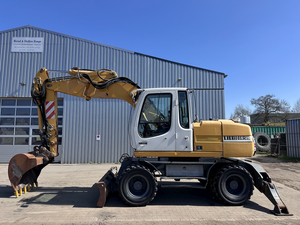 LIEBHERR A 314 All hydr. lines SW 33- 30 Km/h - Mobiele graafmachine: afbeelding 4 LIEBHERR A 314 All hydr. lines SW 33- 30 Km/h - Mobiele graafmachine: afbeelding 4