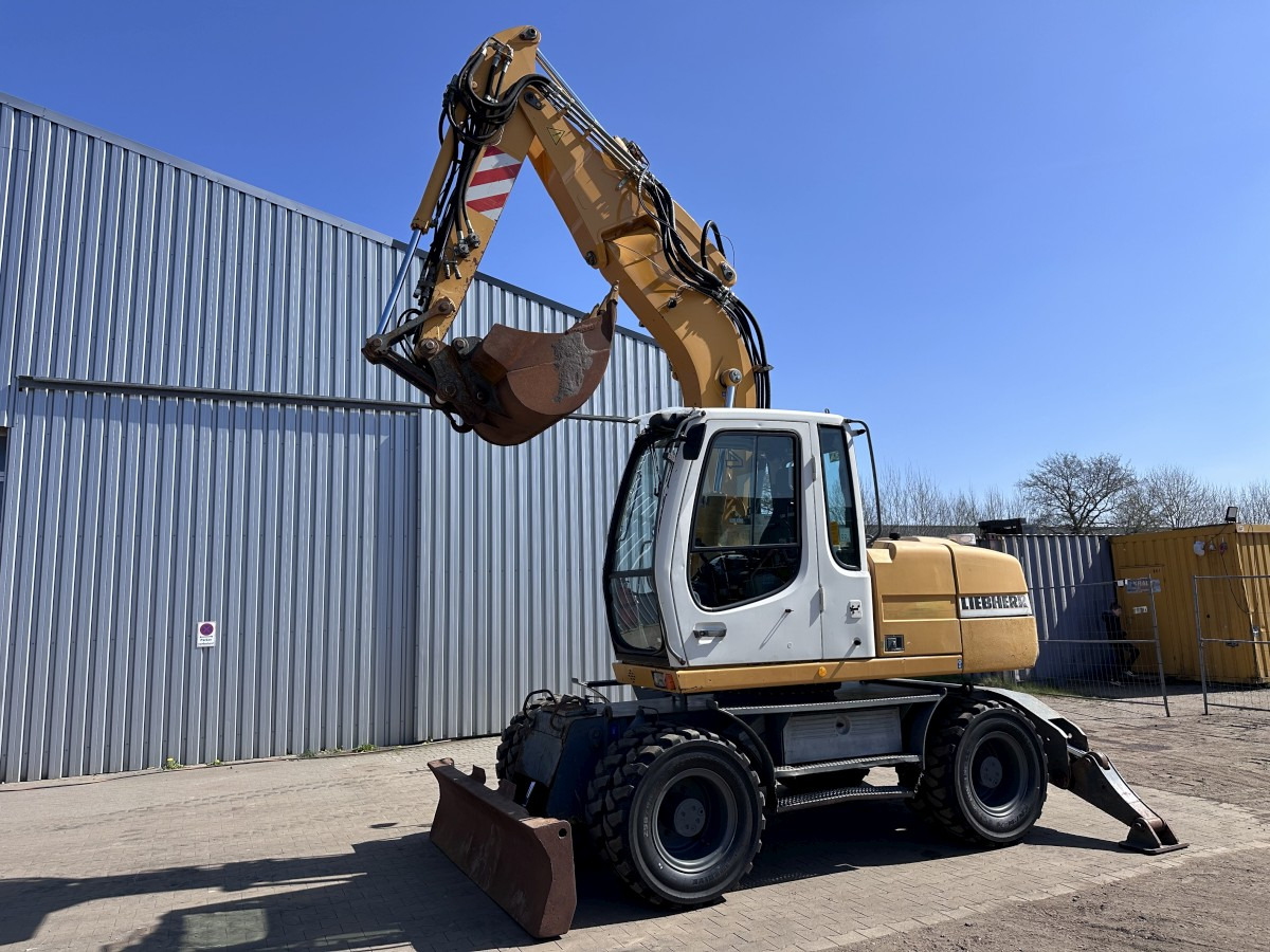LIEBHERR A 314 All hydr. lines SW 33- 30 Km/h - Mobiele graafmachine: afbeelding 1 LIEBHERR A 314 All hydr. lines SW 33- 30 Km/h - Mobiele graafmachine: afbeelding 1