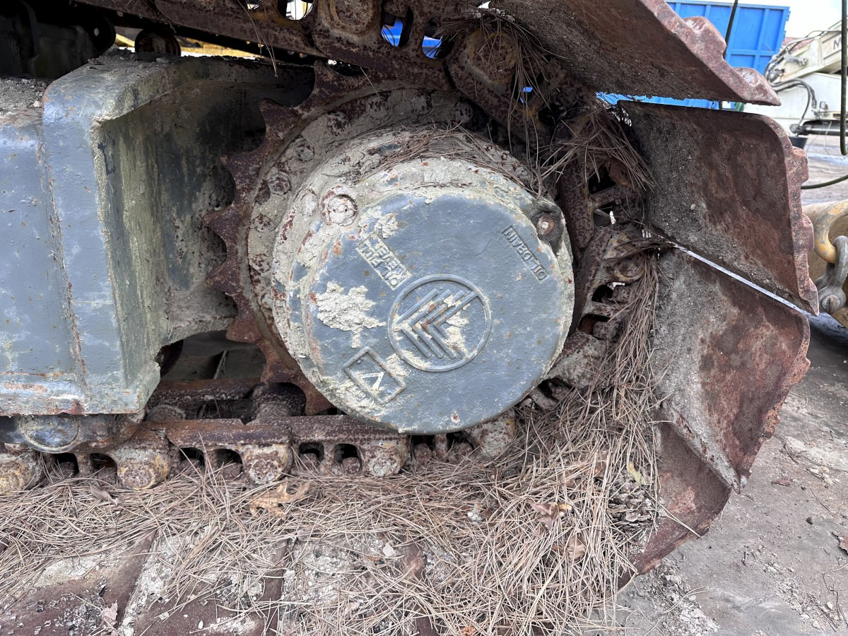 LIEBHERR LRB 155 for parts breaking dismantling - Heimachine: afbeelding 3 LIEBHERR LRB 155 for parts breaking dismantling - Heimachine: afbeelding 3