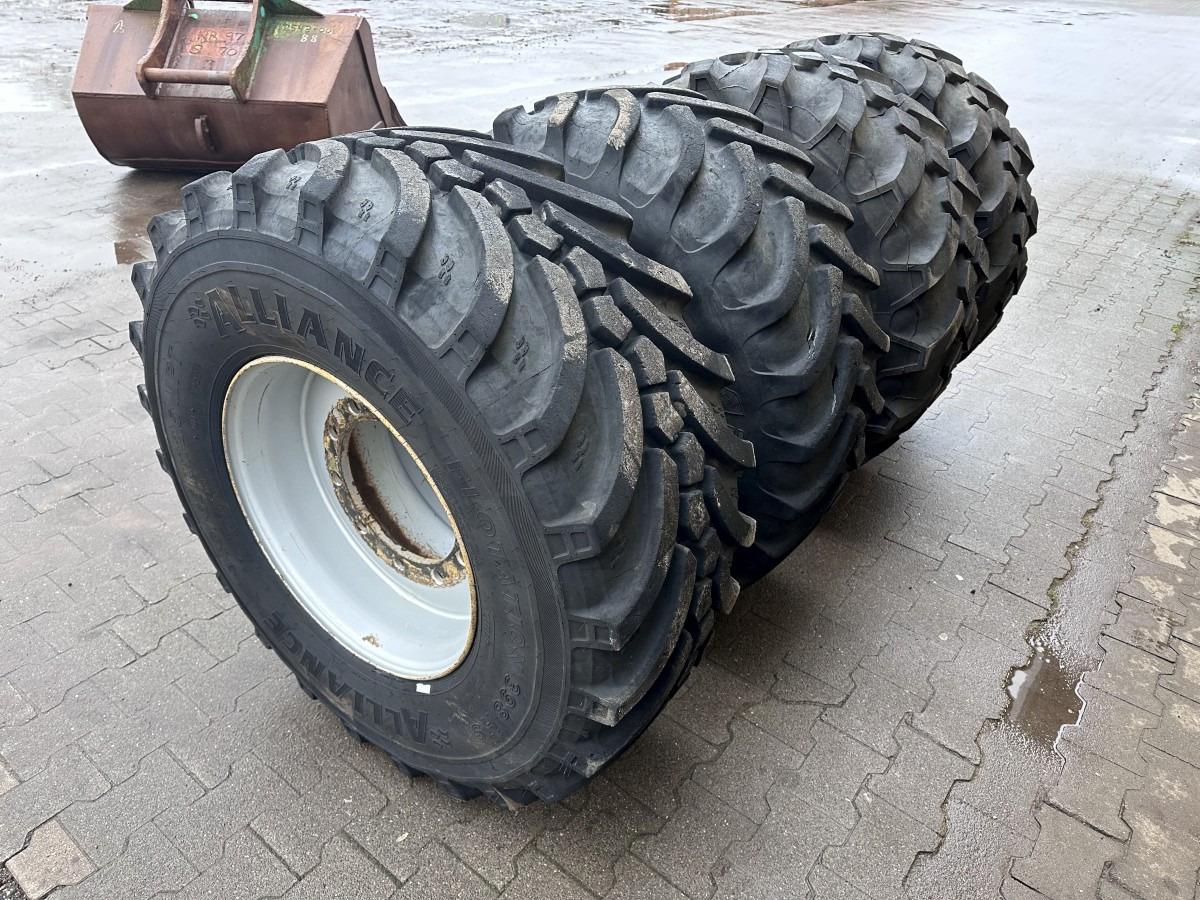 MITAS 445 / 65 R 22.5 Kompletträder - Complet tires - Band voor Mobiele graafmachine: afbeelding 4 MITAS 445 / 65 R 22.5 Kompletträder - Complet tires - Band voor Mobiele graafmachine: afbeelding 4