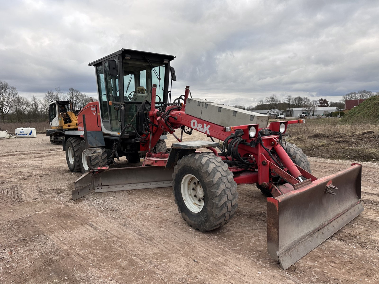 NEW HOLLAND F 106.5 - 6x6 Laser Topcon- Klima Cummins 6 Zyl. - Grader: afbeelding 4 NEW HOLLAND F 106.5 - 6x6 Laser Topcon- Klima Cummins 6 Zyl. - Grader: afbeelding 4