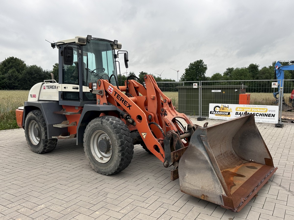 TEREX TL 160 Klima Schaufel + Palettengabel Top ! - Wiellader: afbeelding 4 TEREX TL 160 Klima Schaufel + Palettengabel Top ! - Wiellader: afbeelding 4