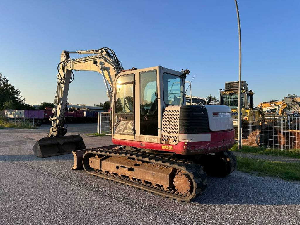 Takeuchi TB 1140 + ISUZU Motor Klima 14.3 Tonnen ! - Rupsgraafmachine: afbeelding 5 Takeuchi TB 1140 + ISUZU Motor Klima 14.3 Tonnen ! - Rupsgraafmachine: afbeelding 5