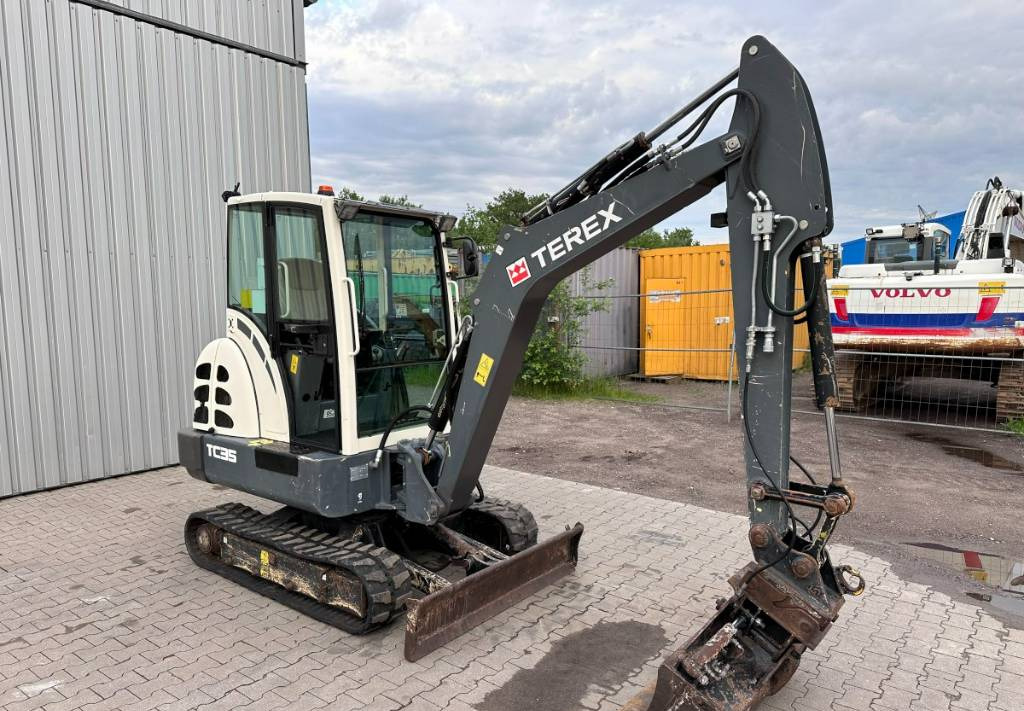 Terex TC 35 mit 3 Löffel - Minigraafmachine: afbeelding 4 Terex TC 35 mit 3 Löffel - Minigraafmachine: afbeelding 4