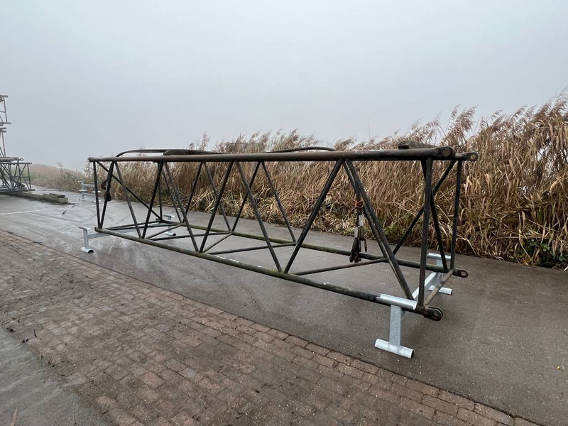 Hitachi KH 180-3 - Arm voor Kraan: afbeelding 2 Hitachi KH 180-3 - Arm voor Kraan: afbeelding 2