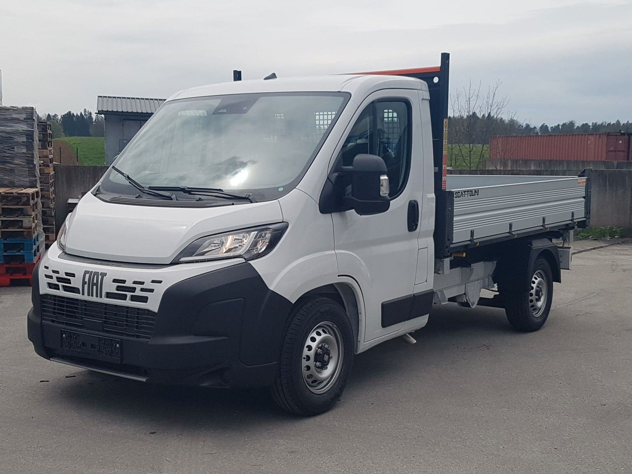 Fiat Ducato 35H L2H1 EKA 3-Seiten-Kipper 180 PS AHK - Kipper bestelwagen: afbeelding 1 Fiat Ducato 35H L2H1 EKA 3-Seiten-Kipper 180 PS AHK - Kipper bestelwagen: afbeelding 1