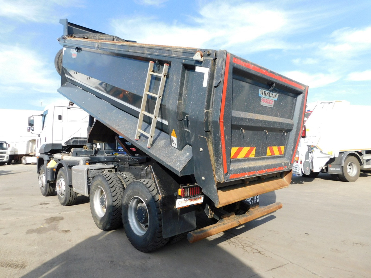 Ford 4142d 8x4 dcab e6 eco 16s 2600 amt - Kipper vrachtwagen: afbeelding 4 Ford 4142d 8x4 dcab e6 eco 16s 2600 amt - Kipper vrachtwagen: afbeelding 4