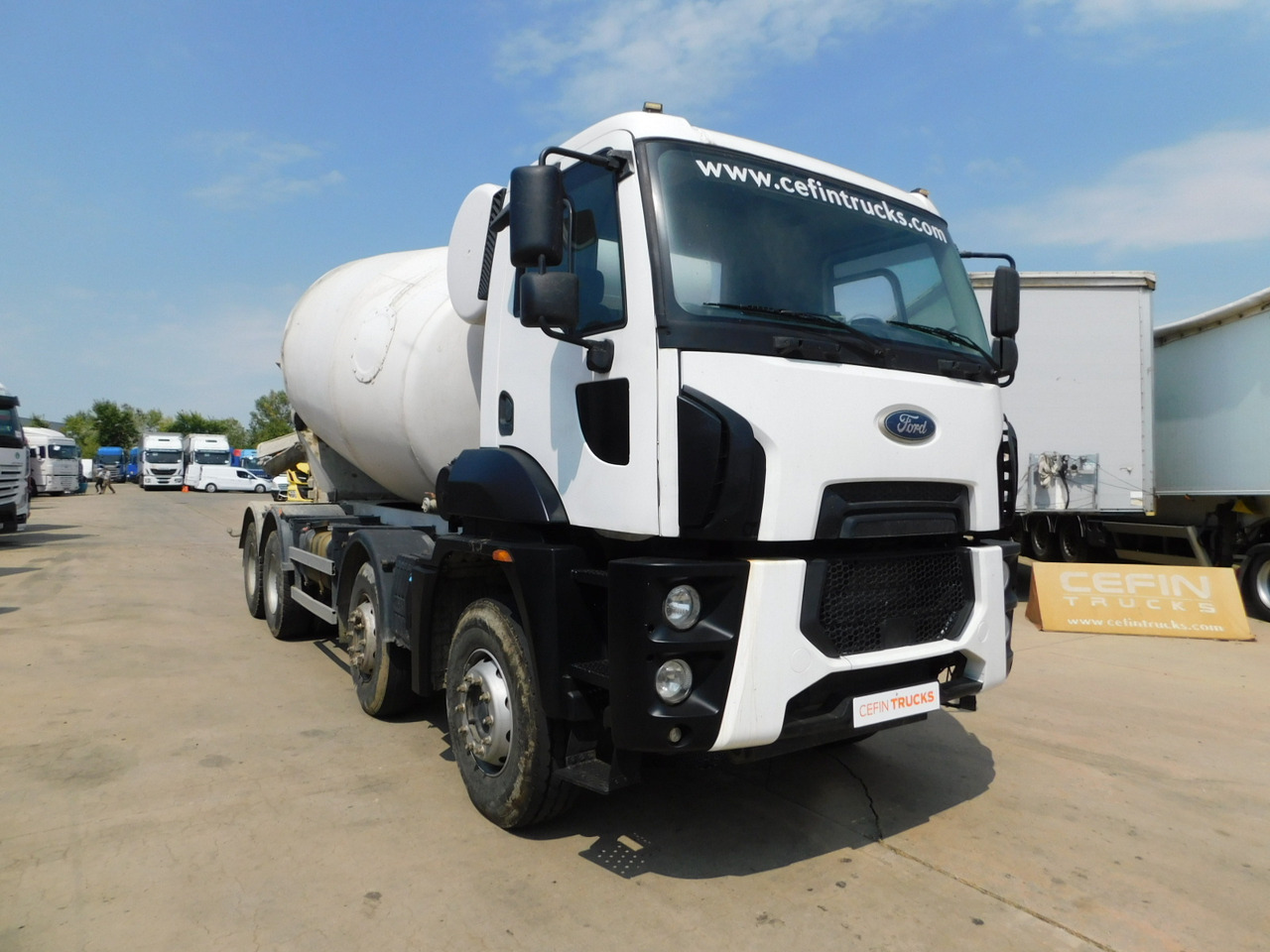 Ford Lt12xl 7h cargo 4142m - Betonmixer: afbeelding 2 Ford Lt12xl 7h cargo 4142m - Betonmixer: afbeelding 2