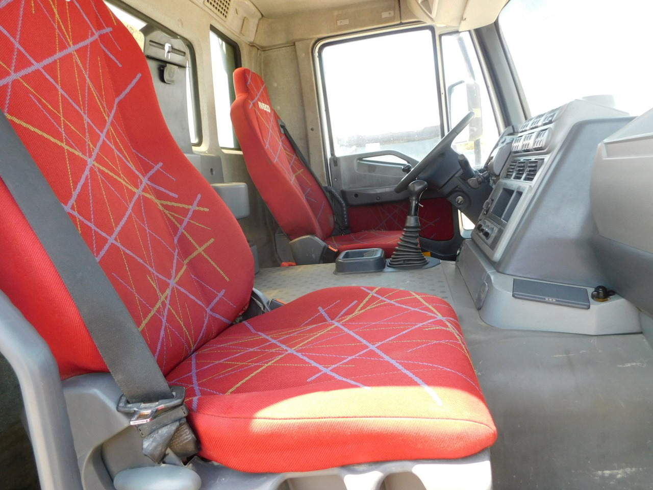 Iveco Ad340t38b trakker - Betonmixer: afbeelding 5 Iveco Ad340t38b trakker - Betonmixer: afbeelding 5