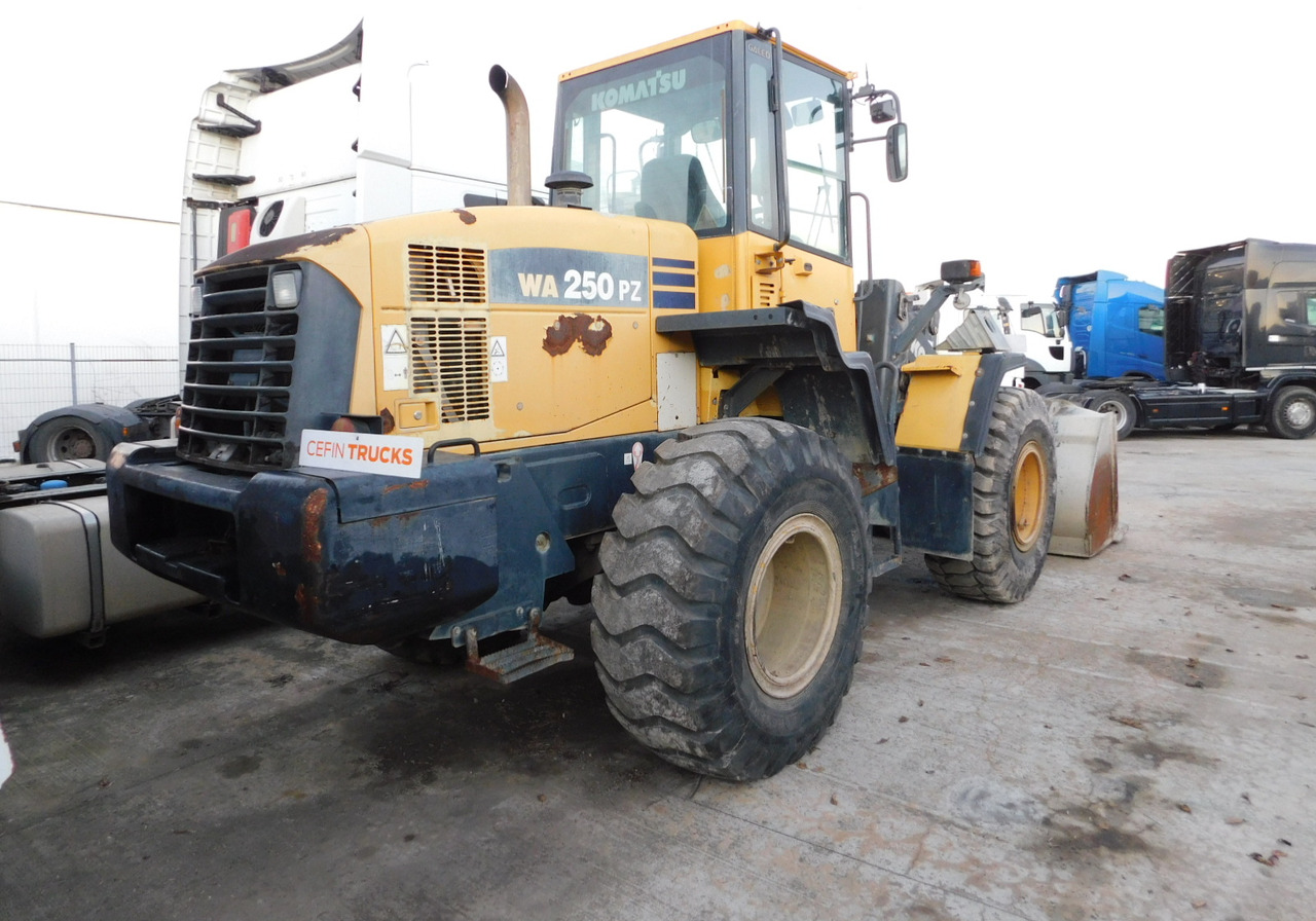 Komatsu Wa250pz 5 - Wiellader: afbeelding 4 Komatsu Wa250pz 5 - Wiellader: afbeelding 4