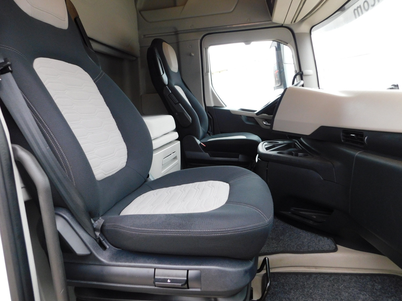 Ford F max 4x2 scab e6 12s2620 - Trekker: afbeelding 5 Ford F max 4x2 scab e6 12s2620 - Trekker: afbeelding 5