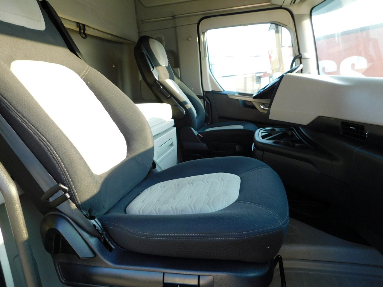 Ford F max 4x2 scab e6 12s2620 - Trekker: afbeelding 5 Ford F max 4x2 scab e6 12s2620 - Trekker: afbeelding 5