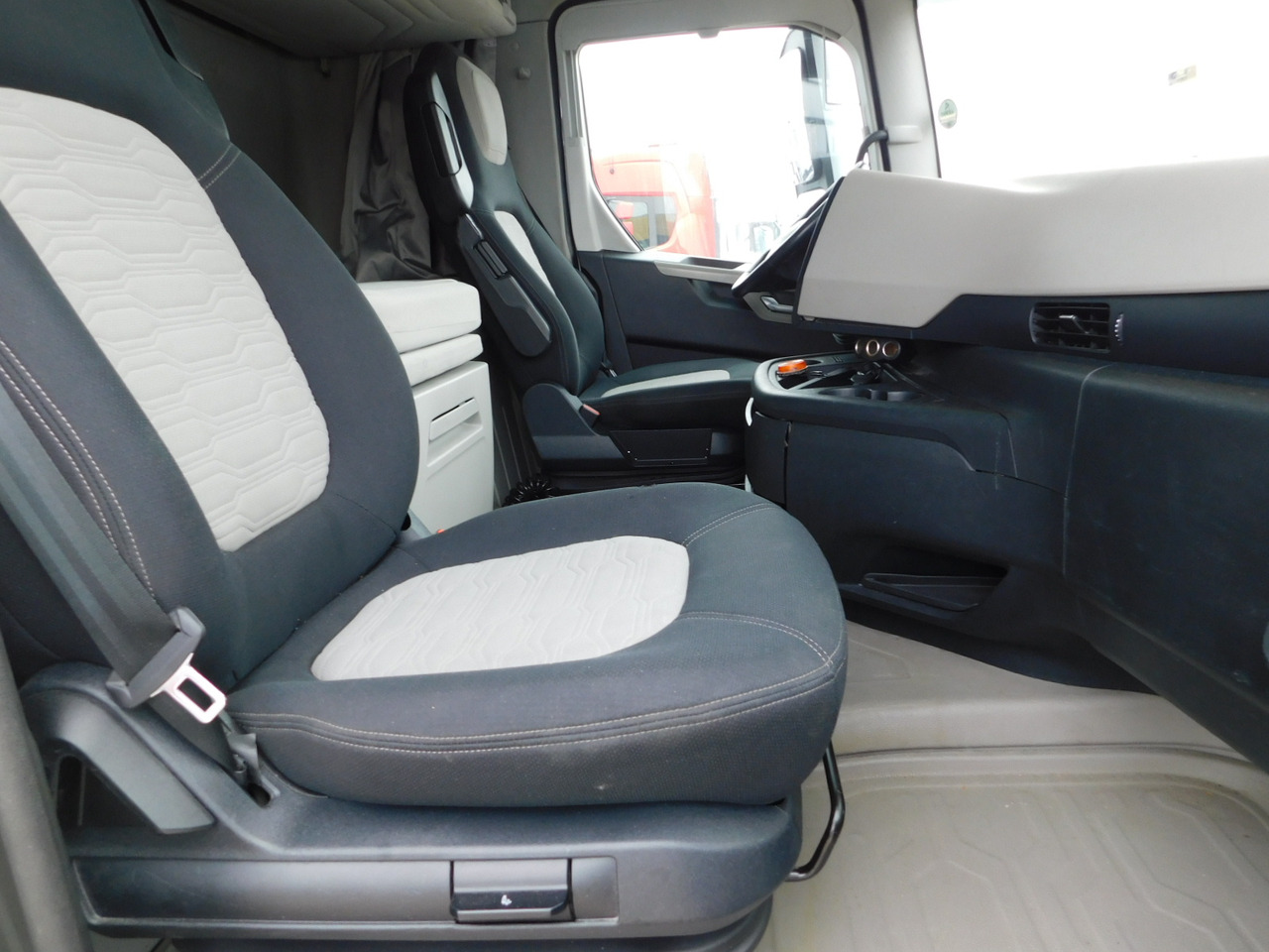 Ford F max ll 4x2 scab e6 12tx2620 - Trekker: afbeelding 5 Ford F max ll 4x2 scab e6 12tx2620 - Trekker: afbeelding 5