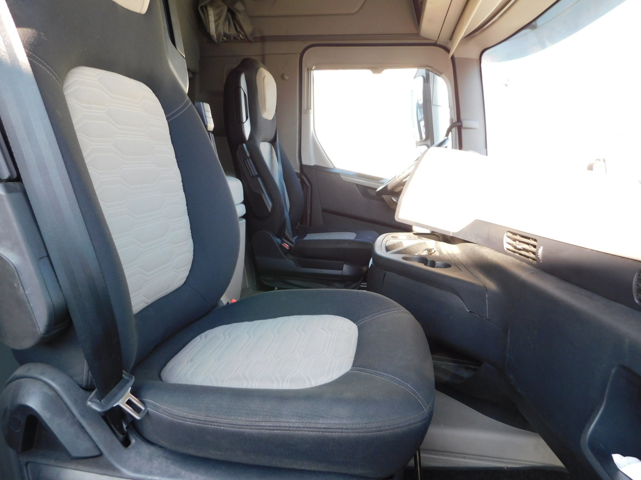 Ford F max ll 4x2 scab e6 12tx2620 - Trekker: afbeelding 5 Ford F max ll 4x2 scab e6 12tx2620 - Trekker: afbeelding 5