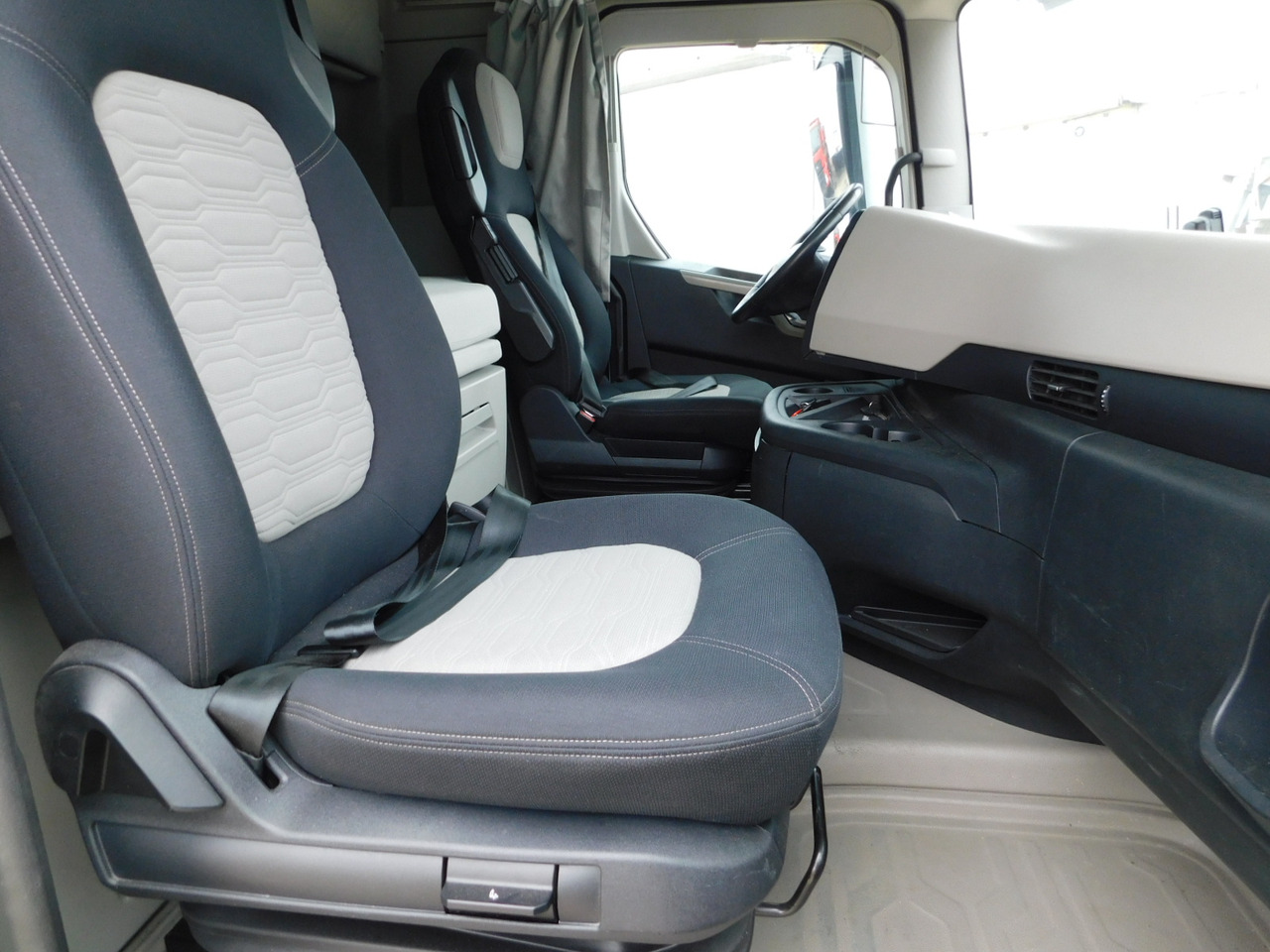 Ford F max ll 4x2 scab e6 12tx2620 - Trekker: afbeelding 5 Ford F max ll 4x2 scab e6 12tx2620 - Trekker: afbeelding 5