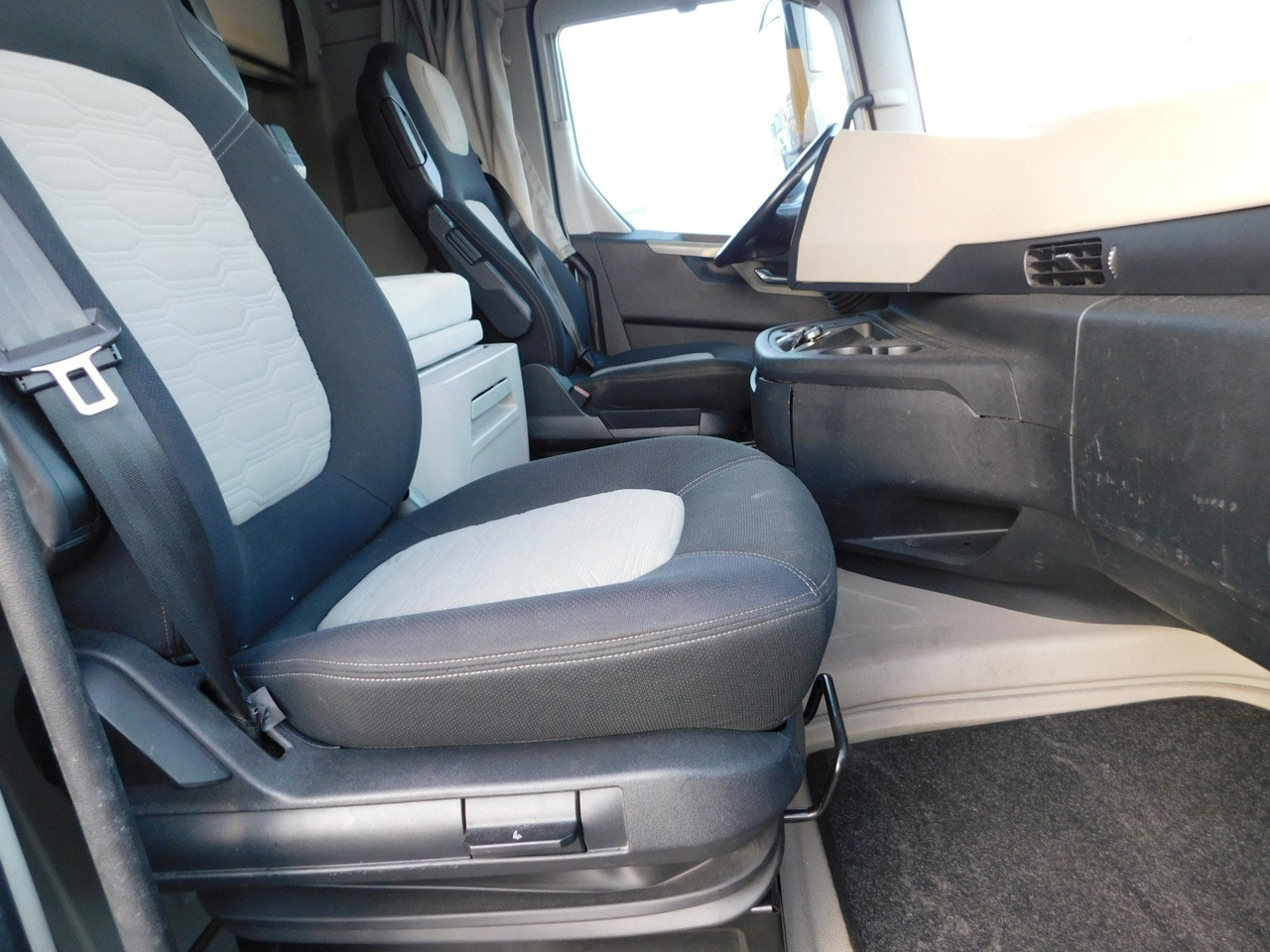 Ford F max ll 4x2 scab e6 12tx2620 - Trekker: afbeelding 5 Ford F max ll 4x2 scab e6 12tx2620 - Trekker: afbeelding 5