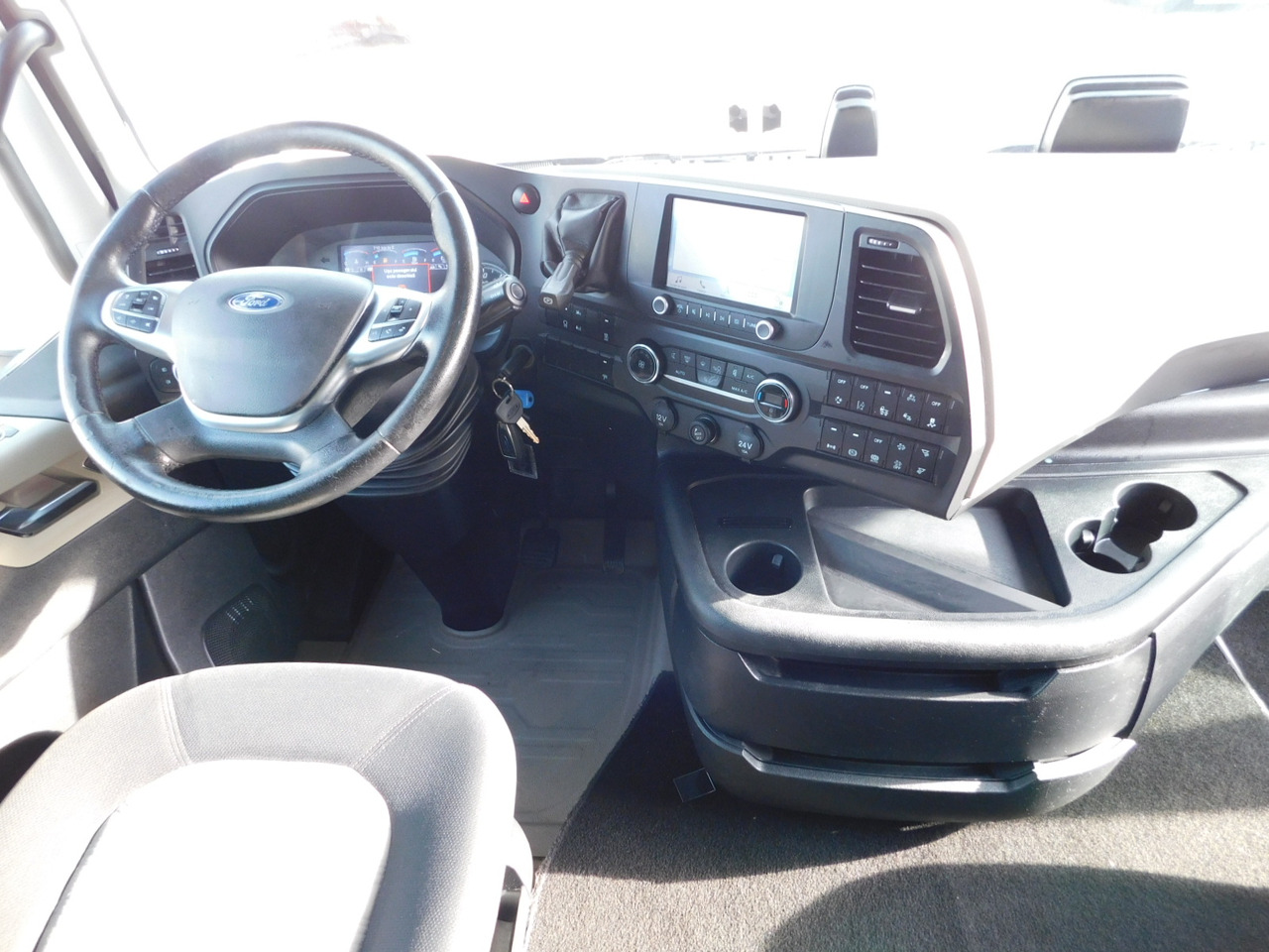 Trekker Ford F max ll 4x2 scab e6 12tx2620: afbeelding 6