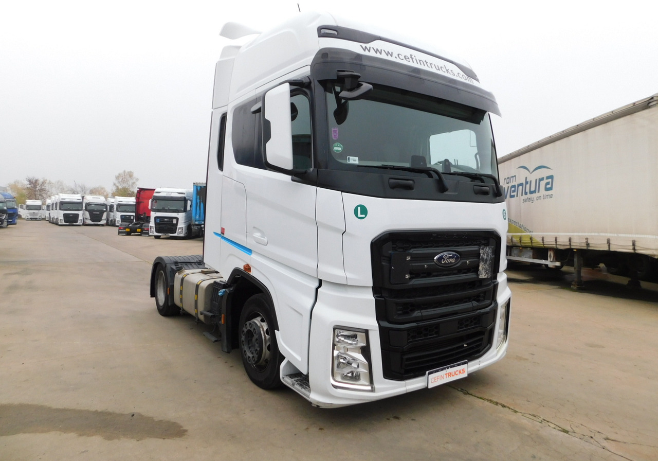 Ford F max ll 4x2 scab e6 12tx2620 - Trekker: afbeelding 2 Ford F max ll 4x2 scab e6 12tx2620 - Trekker: afbeelding 2