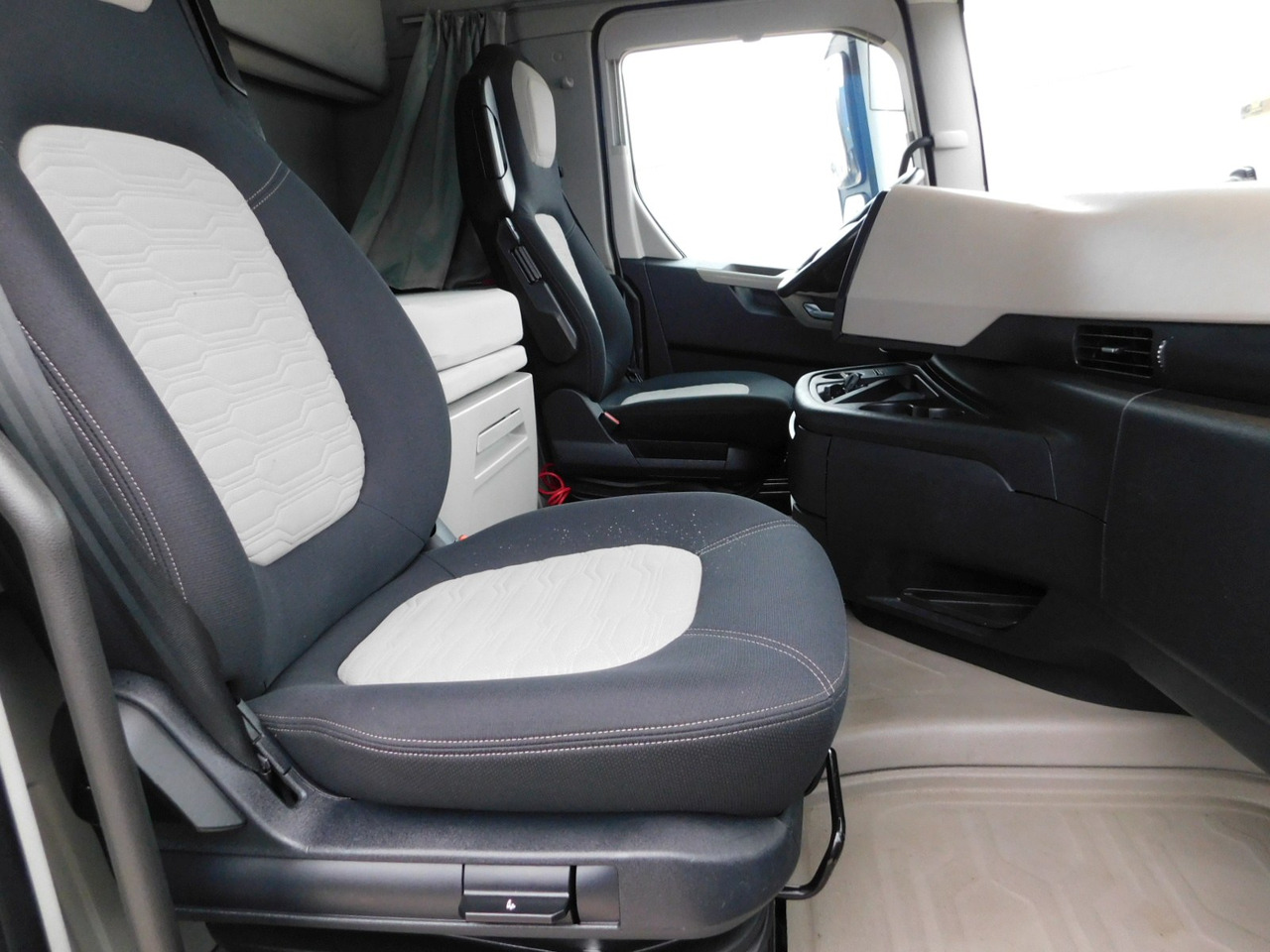 Ford F max ll 4x2 scab e6 12tx2620 - Trekker: afbeelding 5 Ford F max ll 4x2 scab e6 12tx2620 - Trekker: afbeelding 5