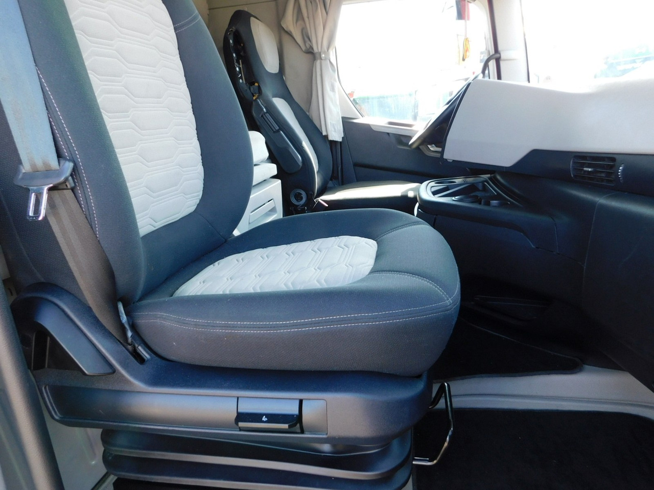 Ford F max ll 4x2 scab e6 12tx2620 - Trekker: afbeelding 5 Ford F max ll 4x2 scab e6 12tx2620 - Trekker: afbeelding 5
