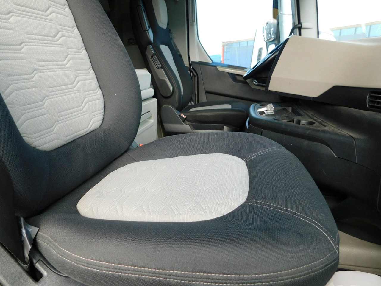 Ford F max ll 4x2 scab e6 12tx2620 - Trekker: afbeelding 5 Ford F max ll 4x2 scab e6 12tx2620 - Trekker: afbeelding 5