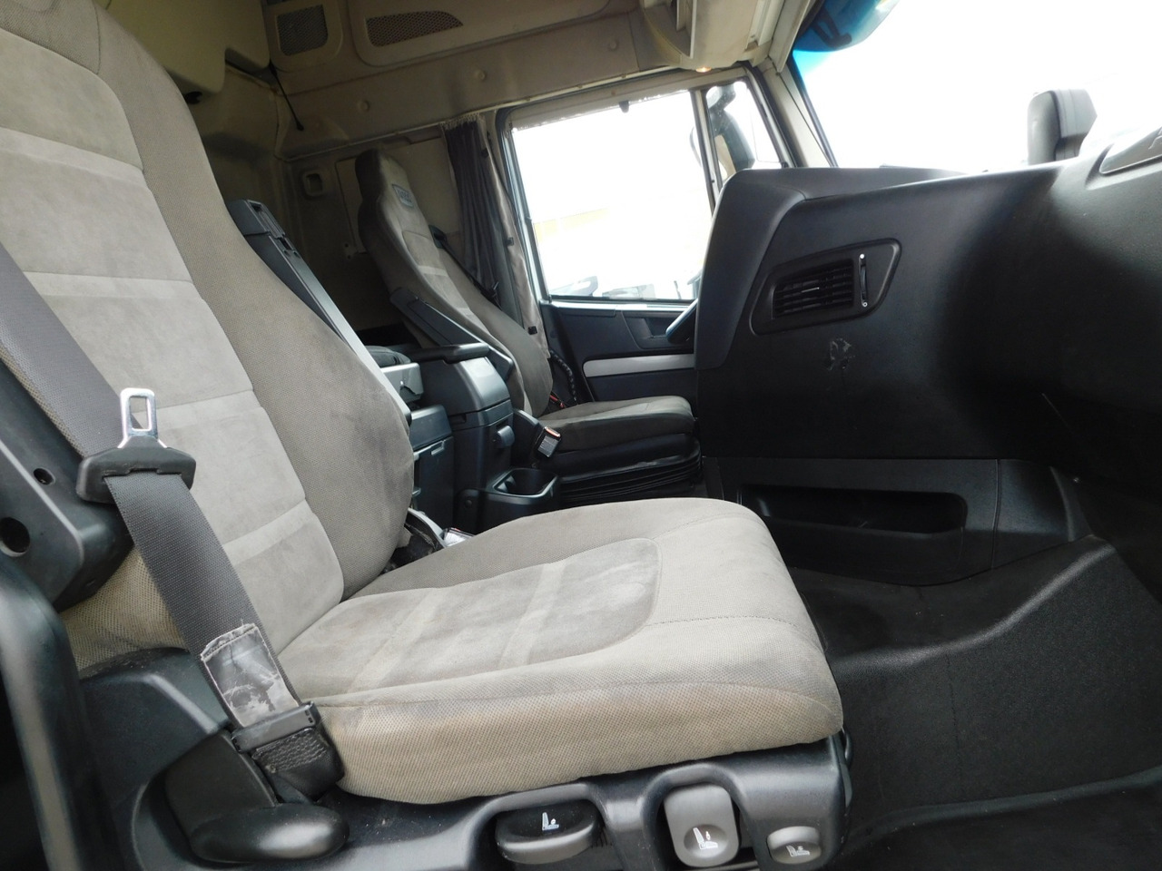 Iveco As440tp - Trekker: afbeelding 5 Iveco As440tp - Trekker: afbeelding 5