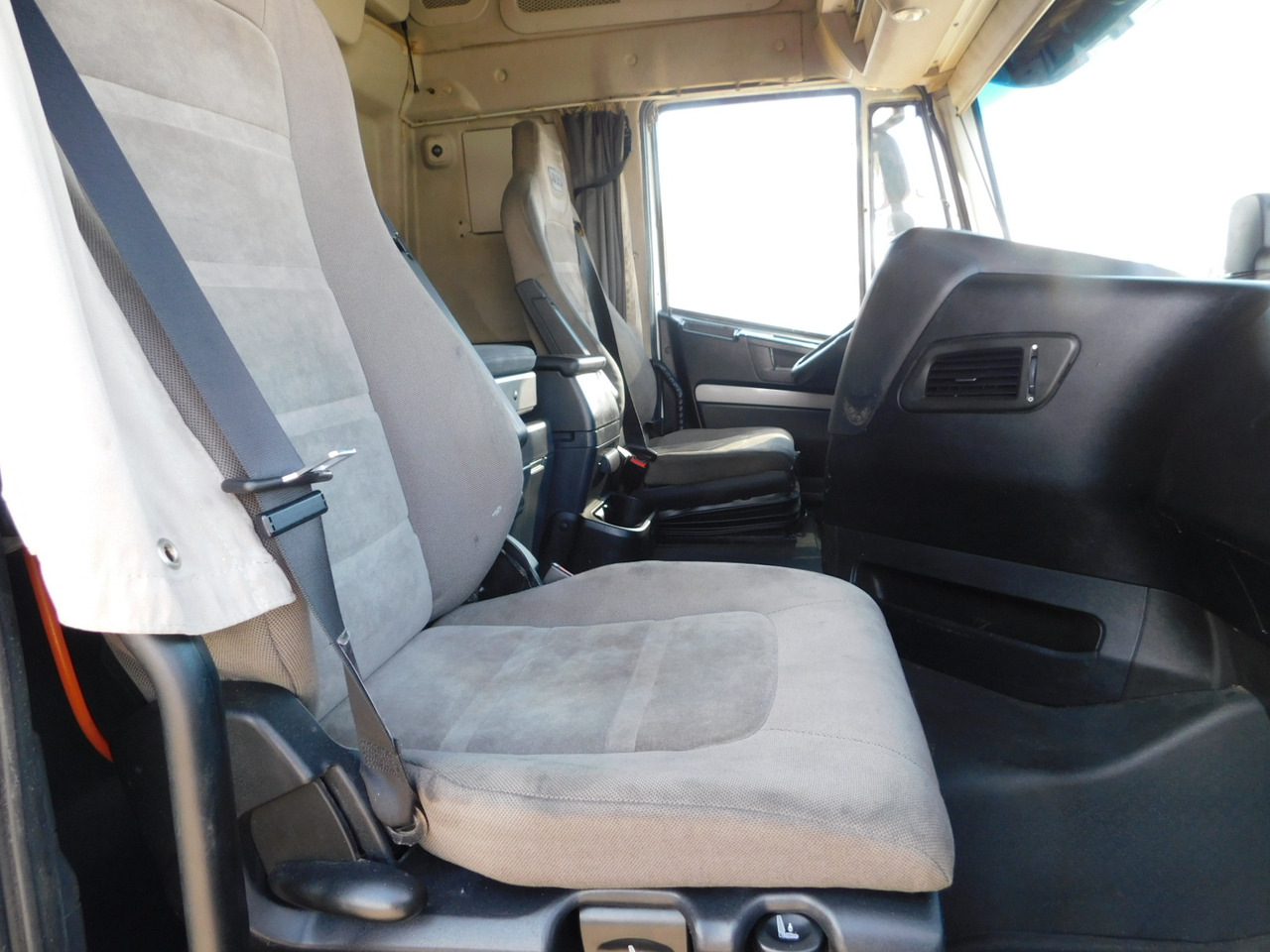 Iveco As440tp - Trekker: afbeelding 5 Iveco As440tp - Trekker: afbeelding 5