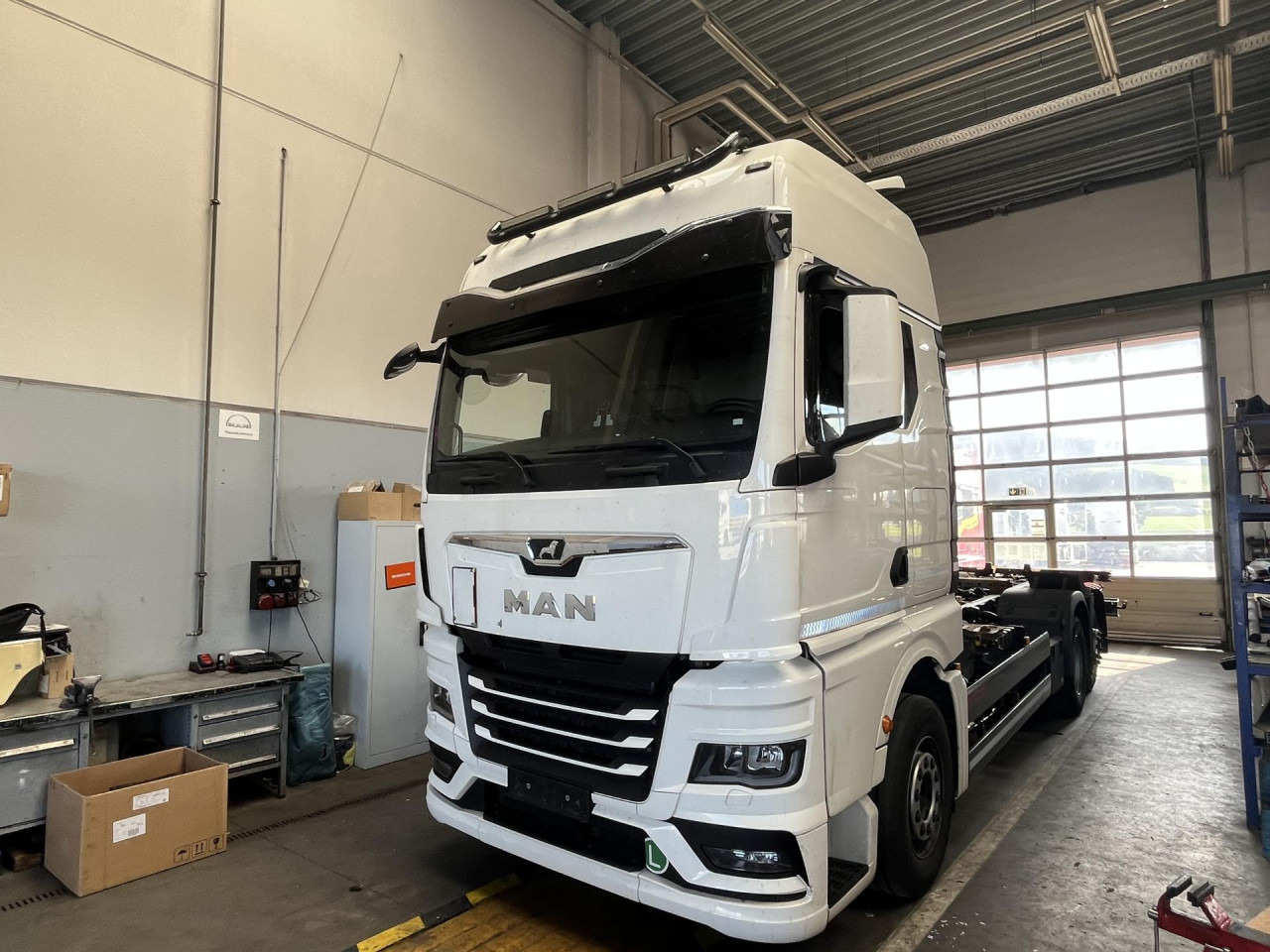 MAN TGX 26.470 6x2-4 LL CH Multiwechsler Euro6 Klima - Containertransporter/ Wissellaadbak vrachtwagen: afbeelding 1 MAN TGX 26.470 6x2-4 LL CH Multiwechsler Euro6 Klima - Containertransporter/ Wissellaadbak vrachtwagen: afbeelding 1