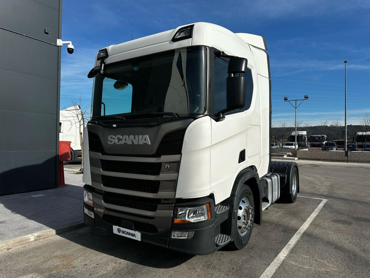 Scania R 450 - Trekker: afbeelding 1 Scania R 450 - Trekker: afbeelding 1
