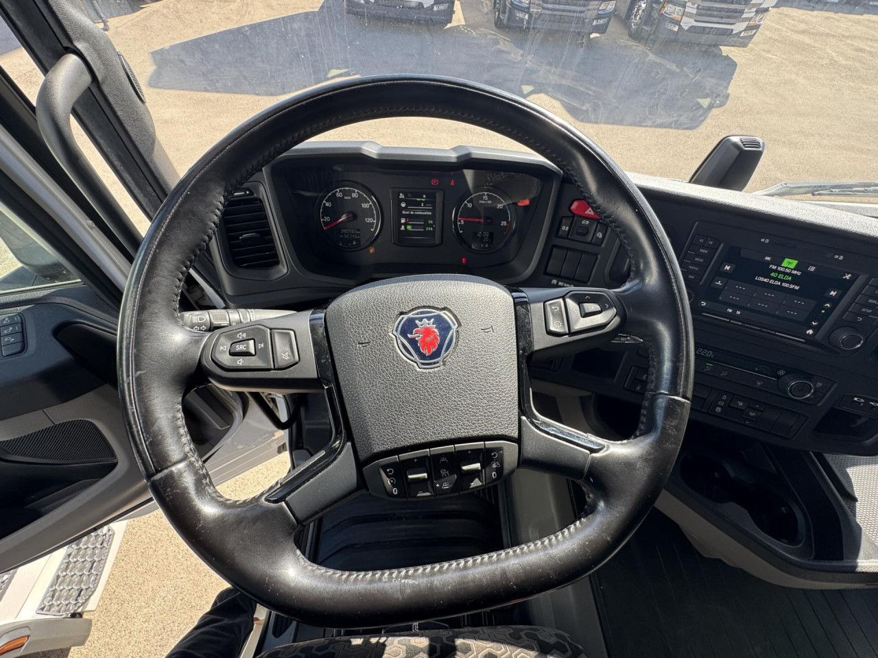 Trekker Scania R 460: afbeelding 11 Trekker Scania R 460: afbeelding 11