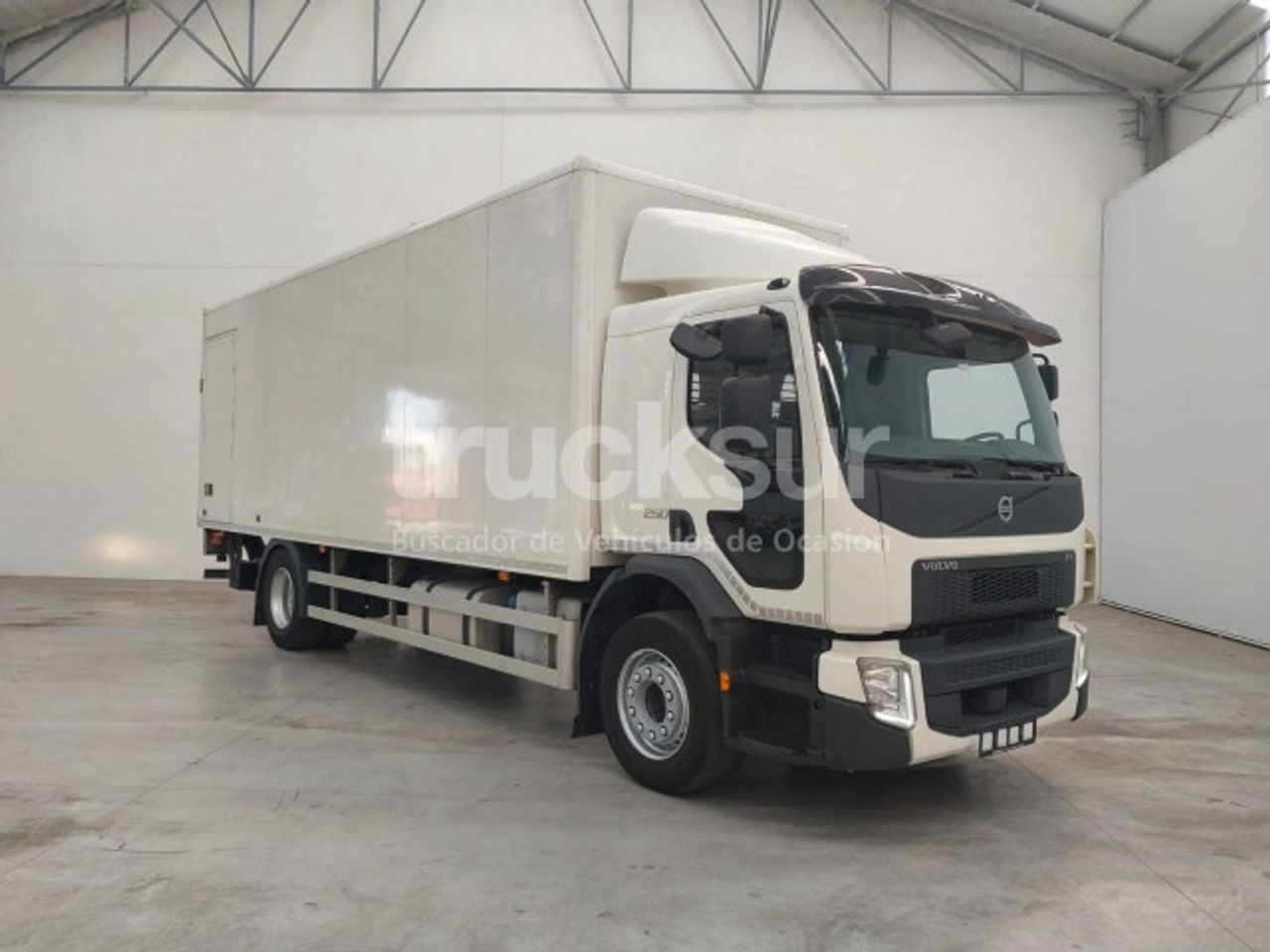UVES07230006 - Trekker: afbeelding 2 UVES07230006 - Trekker: afbeelding 2