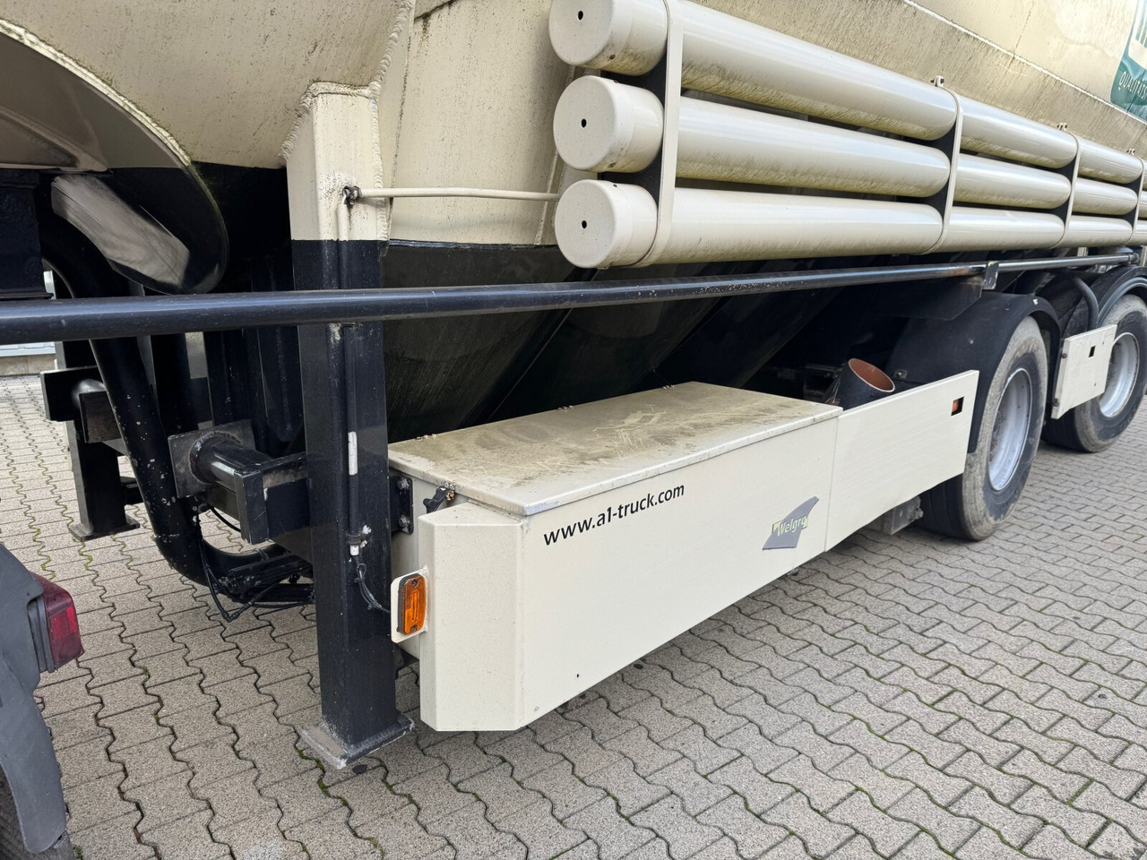 97WSL 33-24 Siloauflieger Welgro 97WSL 33-24 Siloauflieger, Lenkachse, 8 Kammern, ca. 51m³ - Bulkoplegger: afbeelding 3 97WSL 33-24 Siloauflieger Welgro 97WSL 33-24 Siloauflieger, Lenkachse, 8 Kammern, ca. 51m³ - Bulkoplegger: afbeelding 3