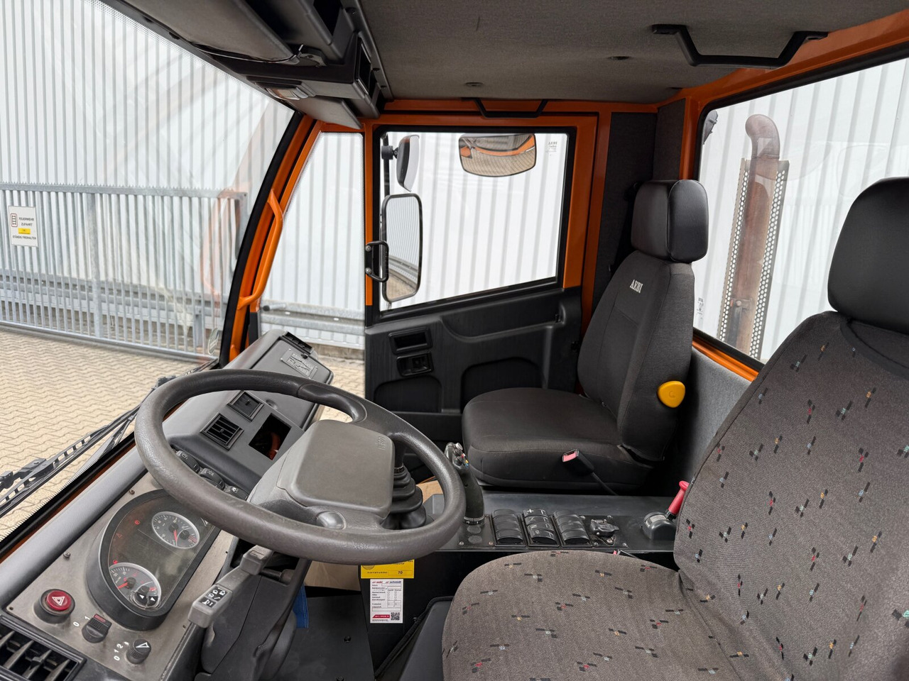 AEBI Schmidt MT750 4x4 AEBI Schmidt MT750 4x4, City-Abroller, Winterdienstausstattung, 2x AHK - Haakarmsysteem vrachtwagen: afbeelding 3 AEBI Schmidt MT750 4x4 AEBI Schmidt MT750 4x4, City-Abroller, Winterdienstausstattung, 2x AHK - Haakarmsysteem vrachtwagen: afbeelding 3