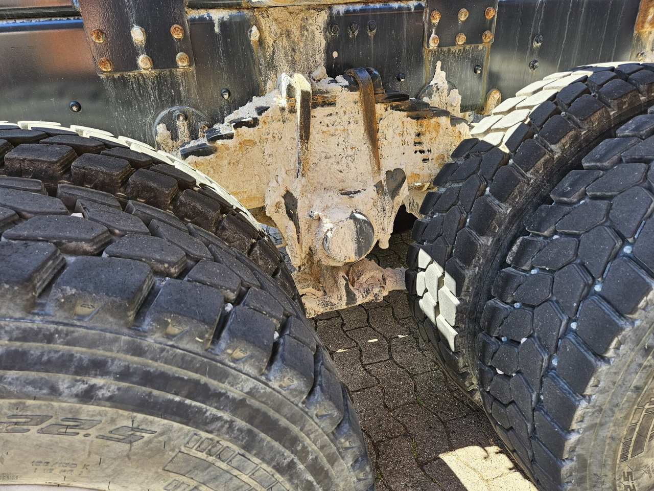 ASTRA HD9 86.50-90 8x6 ASTRA HD9 86.50-90 8x6, Unfallschaden, Cursor 13 - Chassis vrachtwagen: afbeelding 4 ASTRA HD9 86.50-90 8x6 ASTRA HD9 86.50-90 8x6, Unfallschaden, Cursor 13 - Chassis vrachtwagen: afbeelding 4