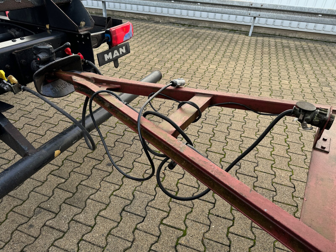 Bauer-Zeppelin Pritschenanhänger Bauer-Zeppelin Pritschenanhänger - Open/ Plateau aanhangwagen: afbeelding 2 Bauer-Zeppelin Pritschenanhänger Bauer-Zeppelin Pritschenanhänger - Open/ Plateau aanhangwagen: afbeelding 2