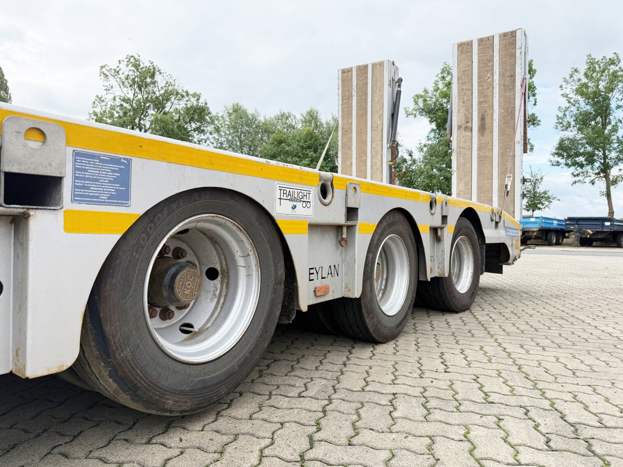 CYL 3 CYL 3, mit Lift-/Lenkachse, faltbare Rampen - Dieplader oplegger: afbeelding 3 CYL 3 CYL 3, mit Lift-/Lenkachse, faltbare Rampen - Dieplader oplegger: afbeelding 3