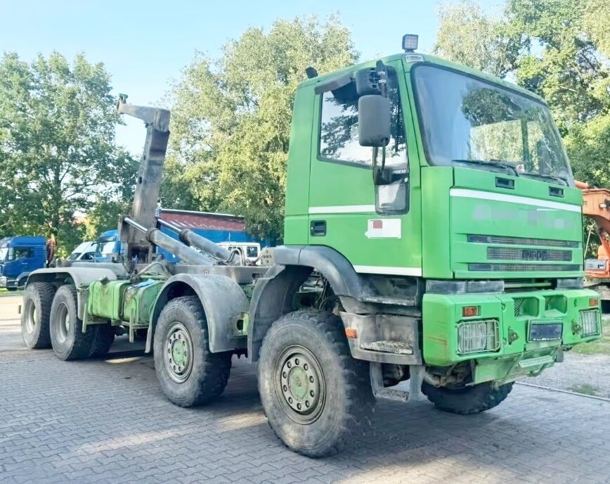 Euro Tech 410EH42 8x8 Euro Tech 410EH42 8x8, Abrollkipper - Haakarmsysteem vrachtwagen: afbeelding 1 Euro Tech 410EH42 8x8 Euro Tech 410EH42 8x8, Abrollkipper - Haakarmsysteem vrachtwagen: afbeelding 1