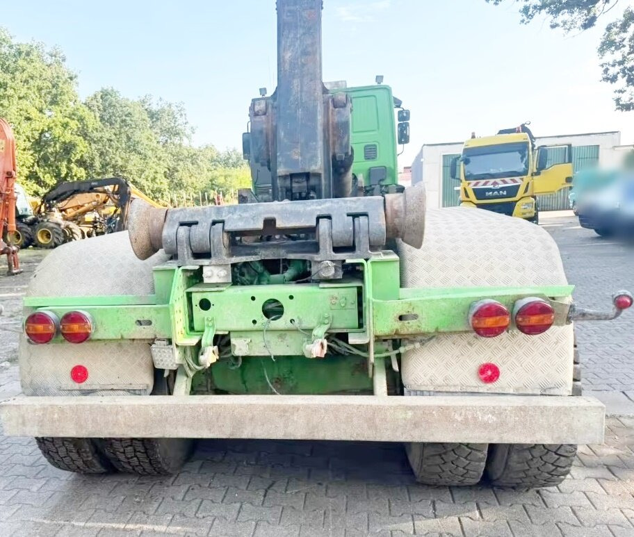 Euro Tech 410EH42 8x8 Euro Tech 410EH42 8x8, Fahrgestell - Chassis vrachtwagen: afbeelding 5 Euro Tech 410EH42 8x8 Euro Tech 410EH42 8x8, Fahrgestell - Chassis vrachtwagen: afbeelding 5