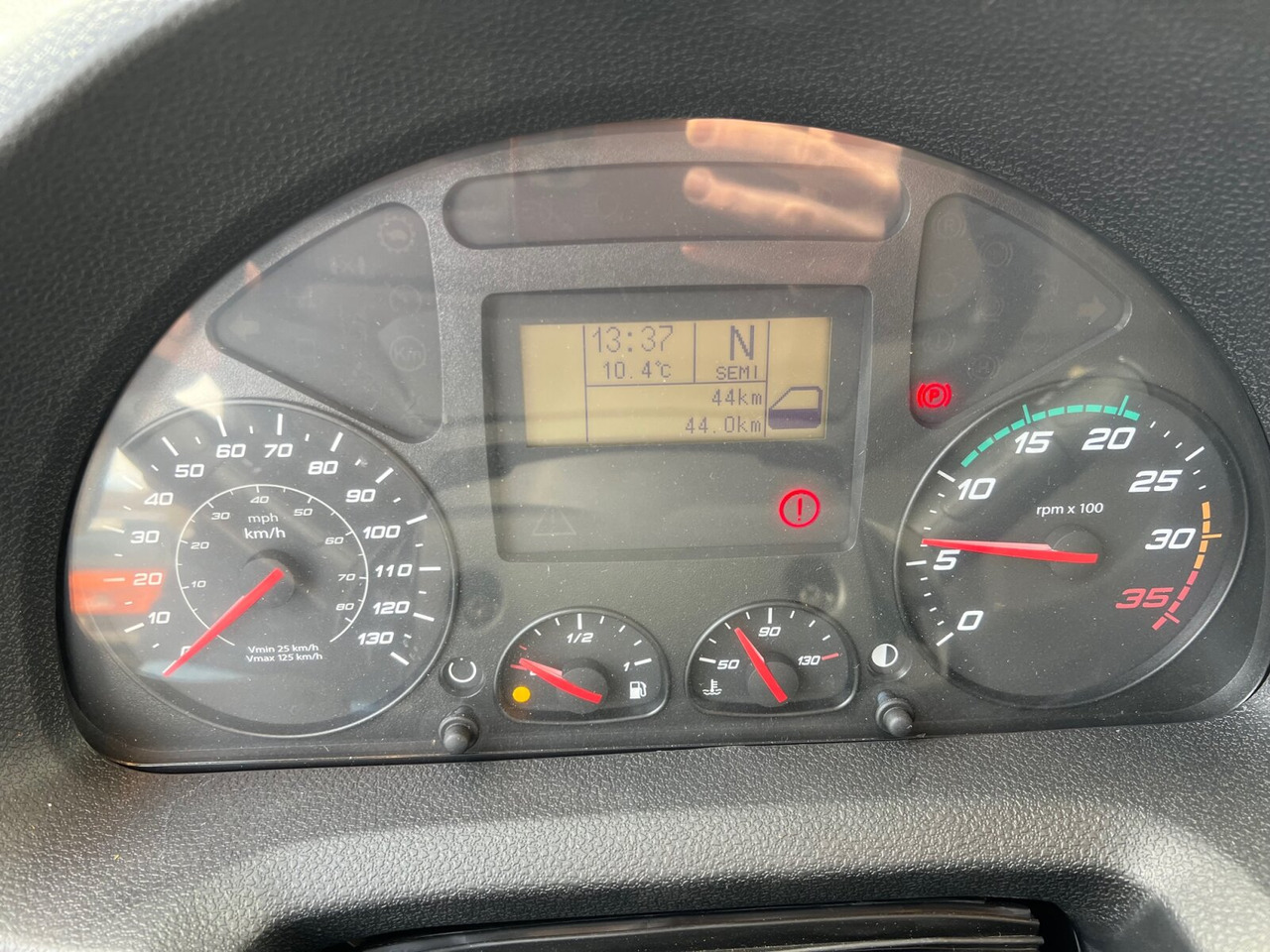 EuroCargo ML160E32 4x2 EuroCargo ML160E32 4x2, 5x Vorhanden! - Chassis vrachtwagen: afbeelding 5 EuroCargo ML160E32 4x2 EuroCargo ML160E32 4x2, 5x Vorhanden! - Chassis vrachtwagen: afbeelding 5