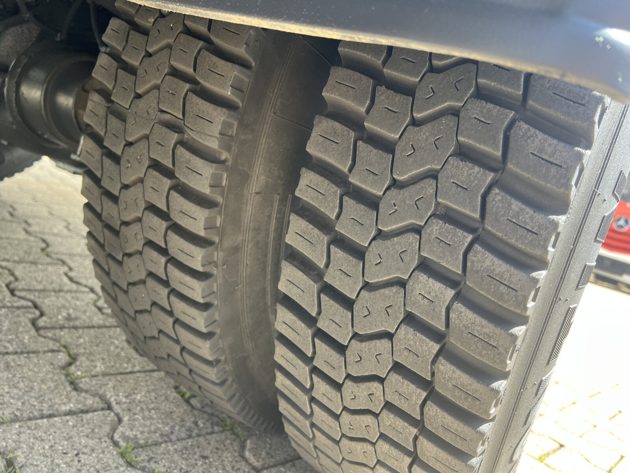 EuroCargo ML80E18K 4x2 EuroCargo ML80E18K 4x2 - Kipper vrachtwagen: afbeelding 2 EuroCargo ML80E18K 4x2 EuroCargo ML80E18K 4x2 - Kipper vrachtwagen: afbeelding 2