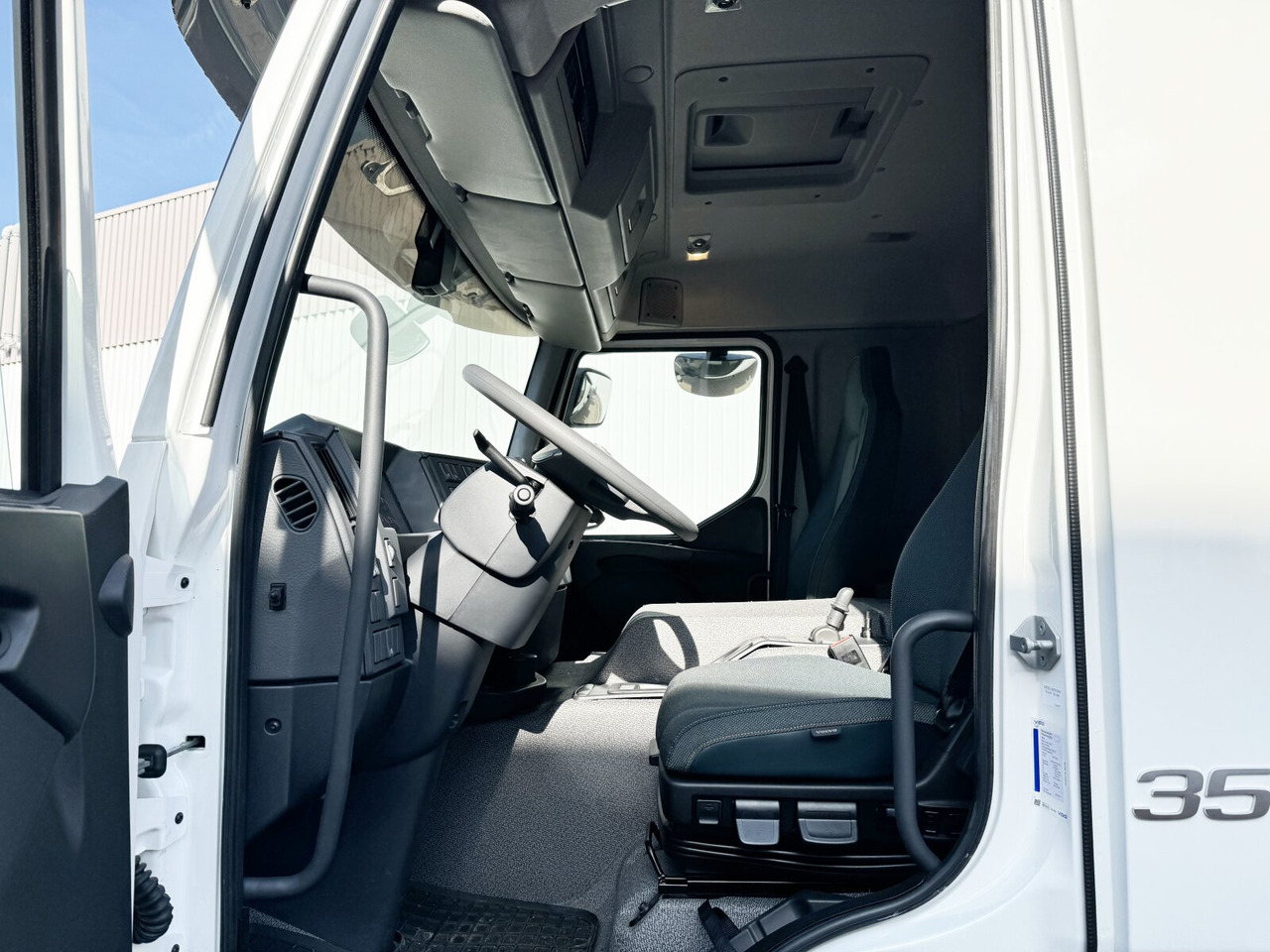FE 350 6x2-4 FE 350/380 6x2-4, Lenk-/Liftachse - Chassis vrachtwagen: afbeelding 3 FE 350 6x2-4 FE 350/380 6x2-4, Lenk-/Liftachse - Chassis vrachtwagen: afbeelding 3