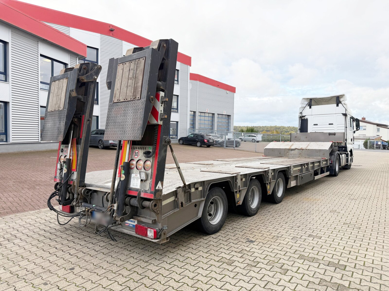 Dieplader oplegger voor het vervoer van zwaar materieel GVN Trailer 329 GVN Trailer 329, Liftachse, Verbr. auf 3m, hydr. Rampen: afbeelding 8 Dieplader oplegger voor het vervoer van zwaar materieel GVN Trailer 329 GVN Trailer 329, Liftachse, Verbr. auf 3m, hydr. Rampen: afbeelding 8