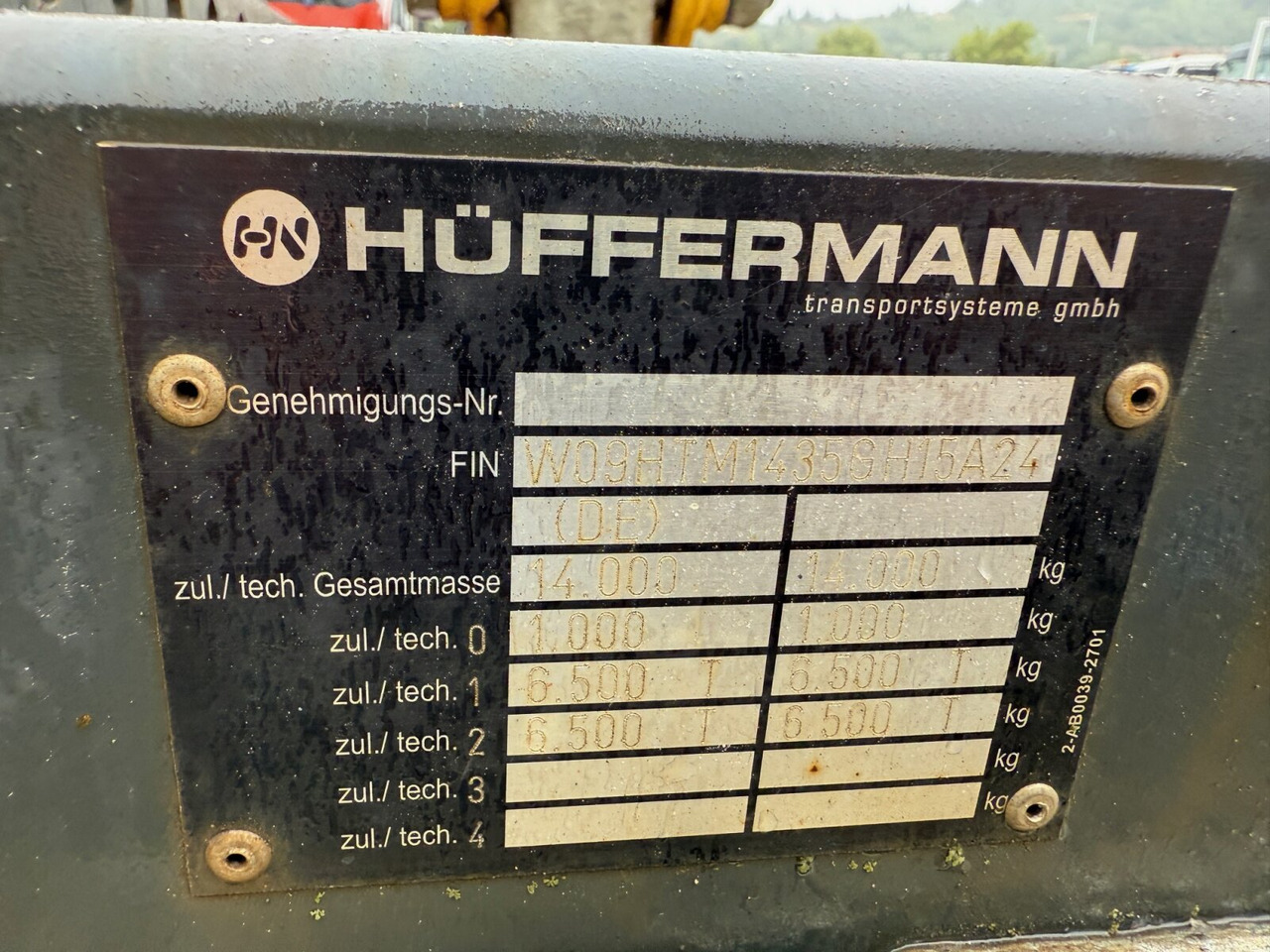 HTM 13.35 P HTM 13.35 P Absetzanhänger - Open/ Plateau aanhangwagen: afbeelding 2 HTM 13.35 P HTM 13.35 P Absetzanhänger - Open/ Plateau aanhangwagen: afbeelding 2