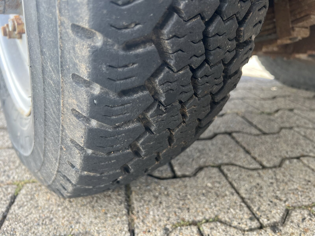 HY 1251 / 4x4 Bokimobil, Winterdienst, Kehr/Saugmaschine KIEFER HY 1251 / 4x4 Bokimobil, Winterdienst - Gemeentelijke tractor: afbeelding 2 HY 1251 / 4x4 Bokimobil, Winterdienst, Kehr/Saugmaschine KIEFER HY 1251 / 4x4 Bokimobil, Winterdienst - Gemeentelijke tractor: afbeelding 2